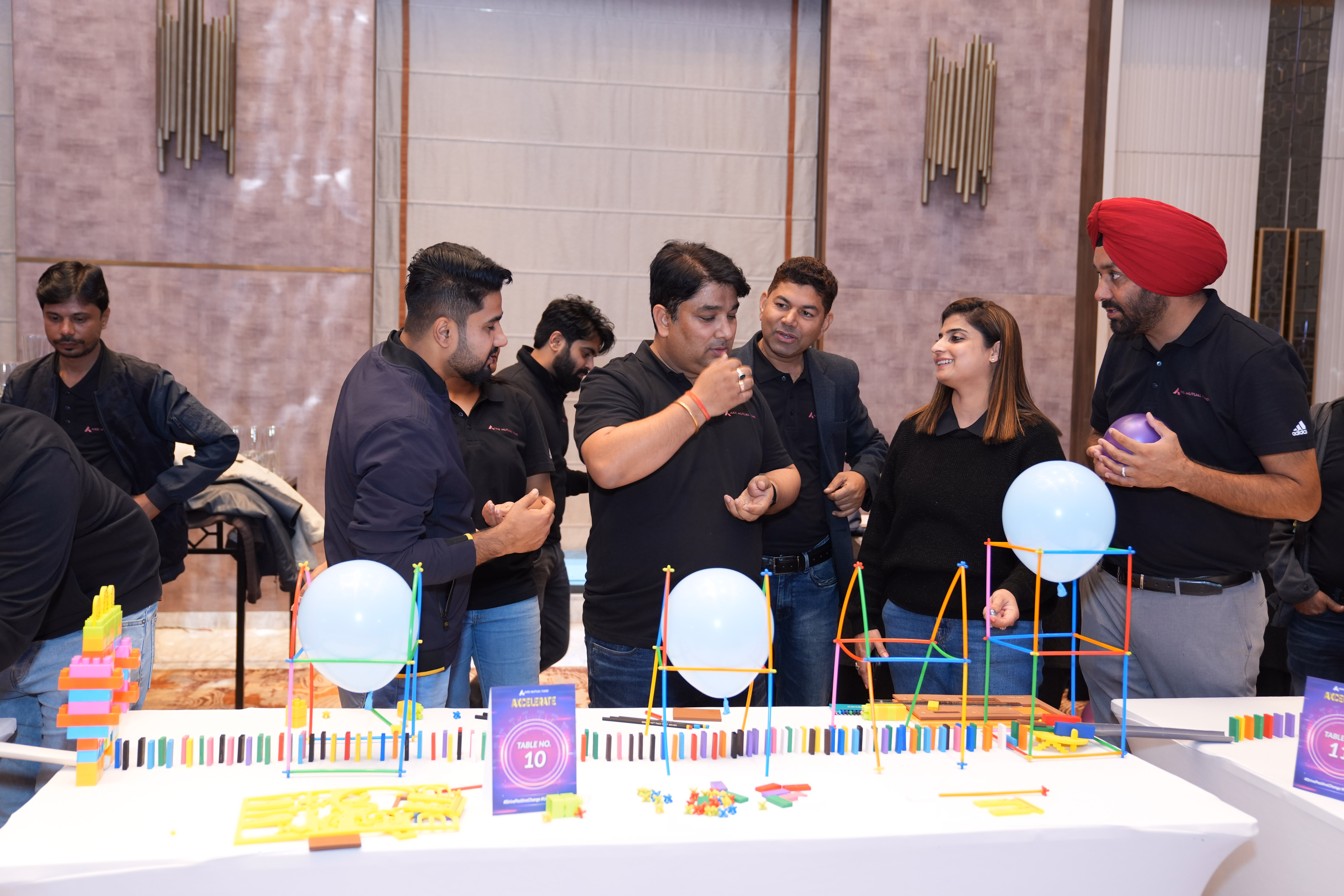 Gamifies Team Building - Prolite