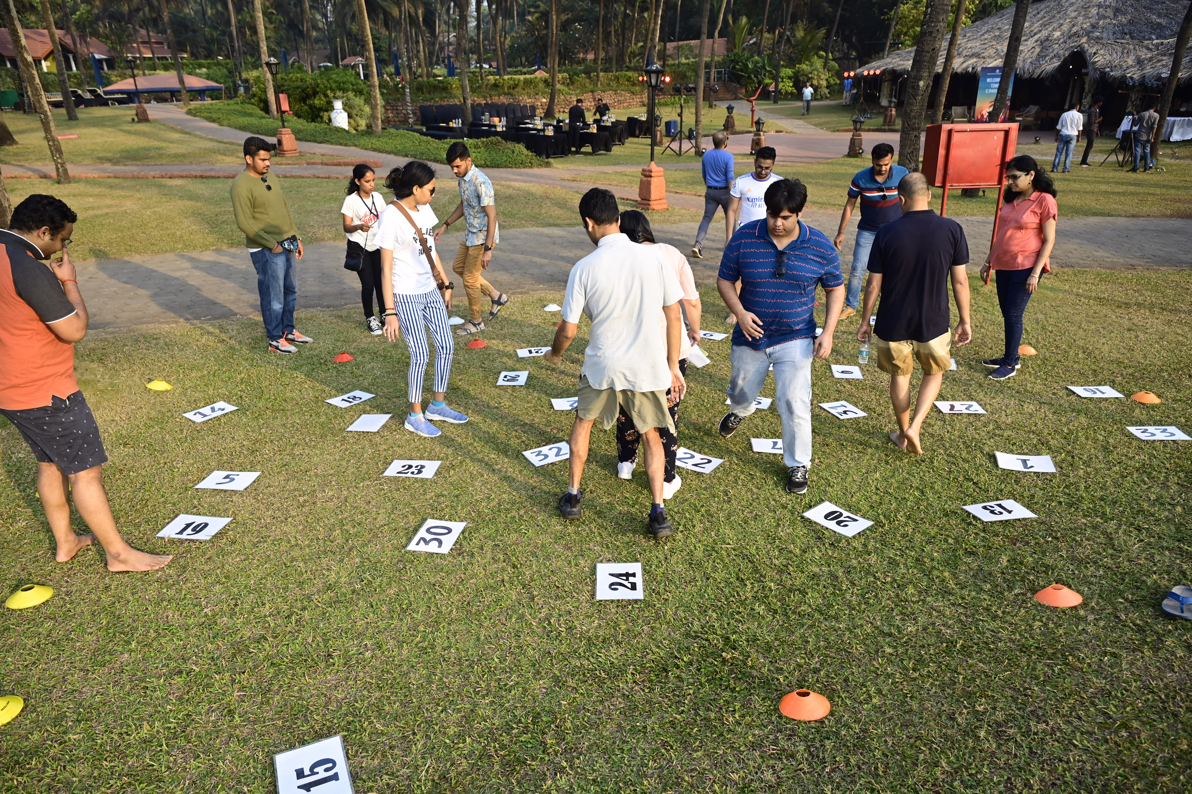 Outdoor Team Building Activities - Prolite